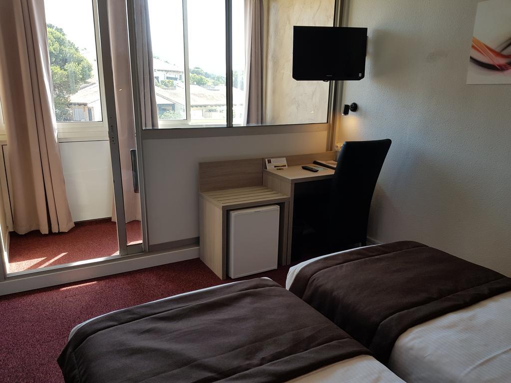 Hotel Port Beach Gruissan Exterior photo